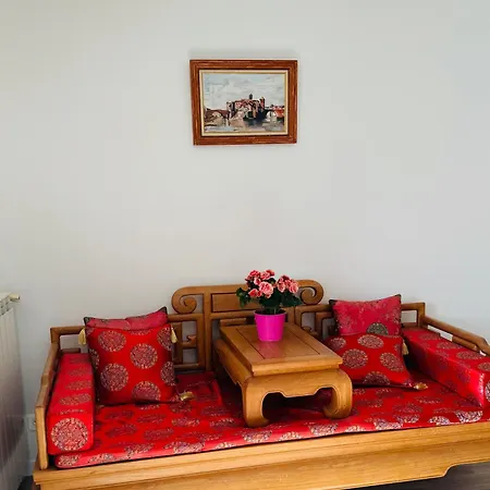 La De Ck * Αντίμπ