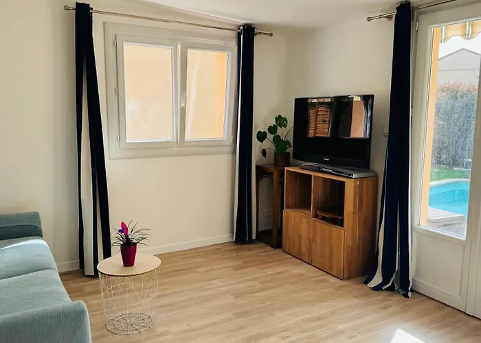 La De Ck * 昂蒂布